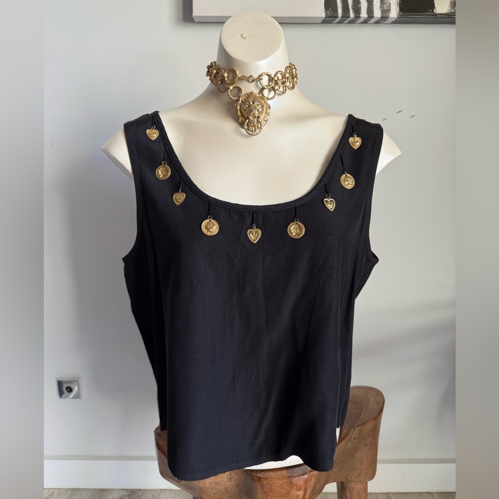 Vintage La Belle Black Rayon Boho Tank Top w Dangle Gold Coin & Heart Charms Med